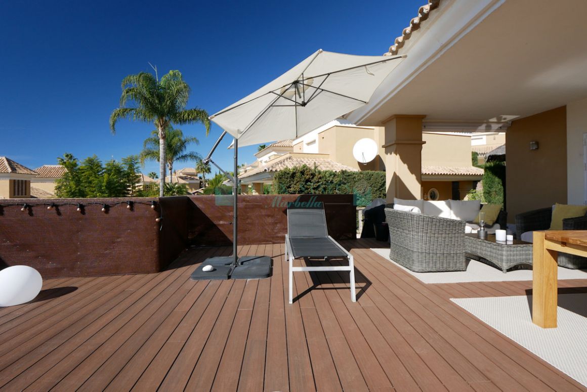 Semi Detached Villa for sale in Santa Clara, Marbella East