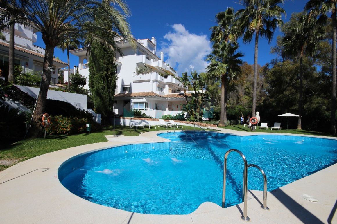 Ground Floor Apartment for sale in Marbella Golden Mile