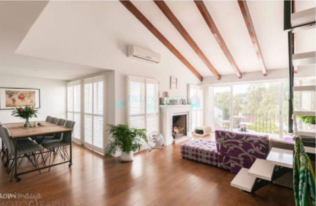 Penthouse for sale in La Quinta, Benahavis