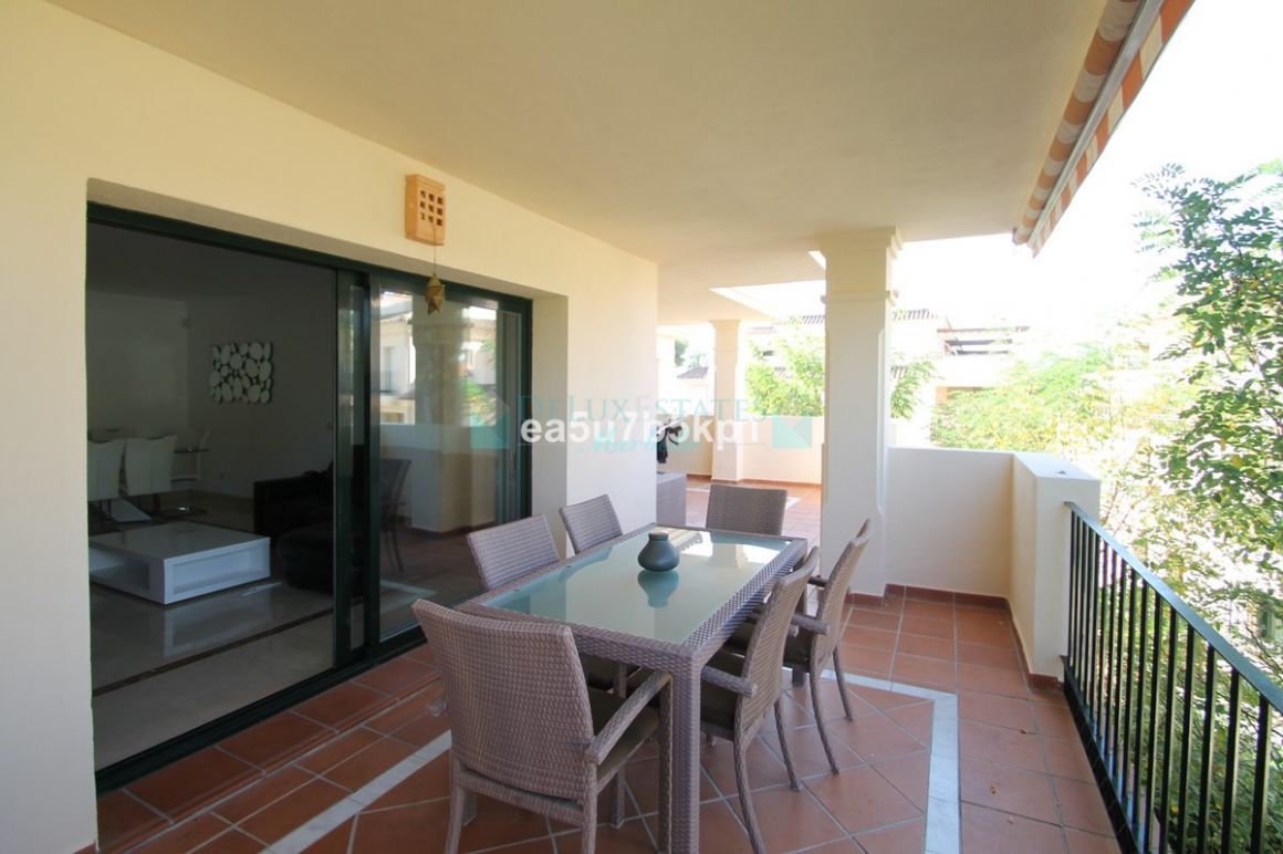 Apartment for sale in Nueva Andalucia