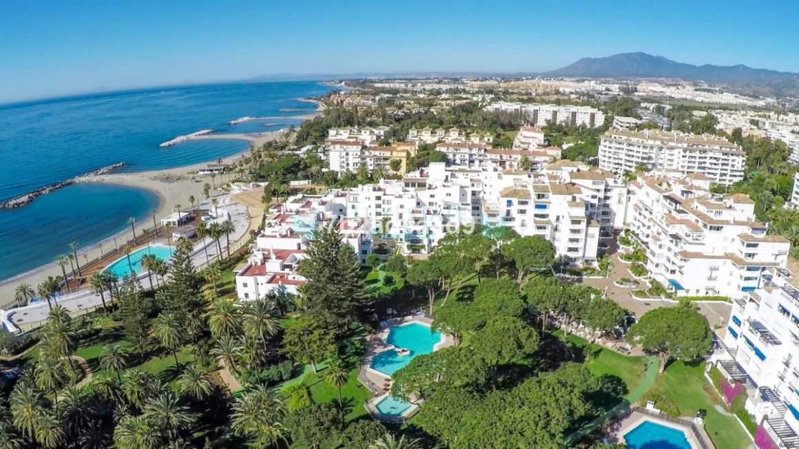 Ground Floor Apartment for sale in Marbella - Puerto Banus