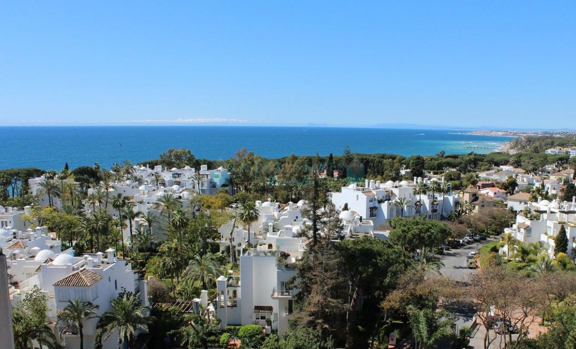 Penthouse for sale in Marbella Golden Mile