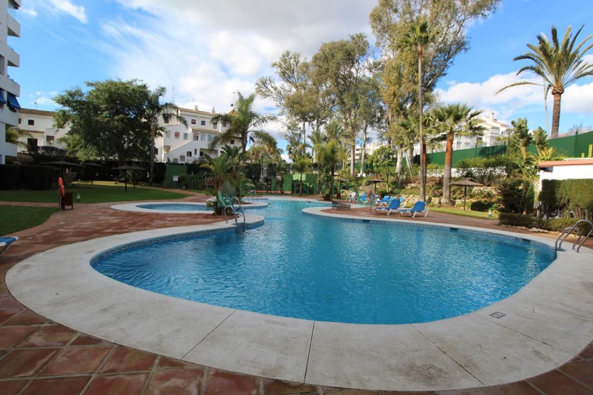 Studio for sale in Marbella - Puerto Banus