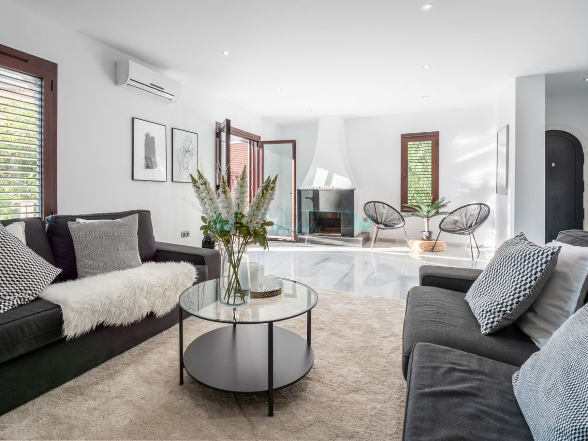 Apartment for sale in Nueva Andalucia