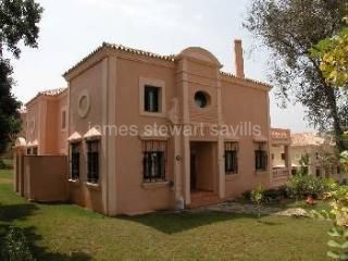 Semi Detached Villa for sale in Sotogolf - Sotogrande Semi Detached Villa