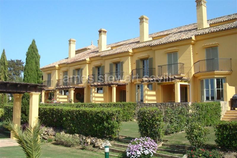 Town House for sale in Los Carmenes de Almenara - Sotogrande Town House