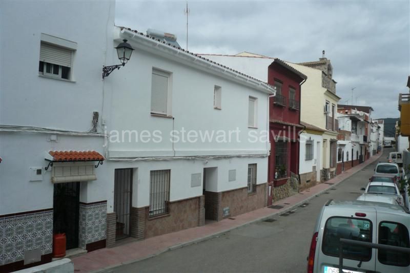 San Martin del Tesorillo, Village house in San Martin de Tesorillo