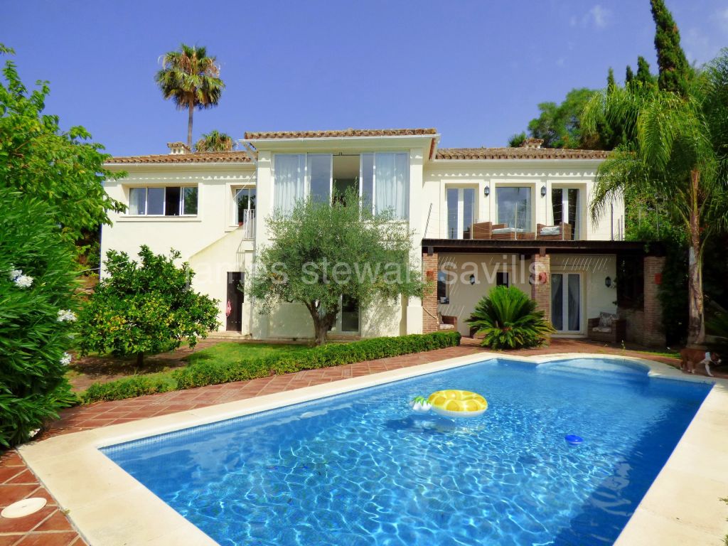 Sotogrande, Comfortable 3 bedroom home with separate 1 bed cottage