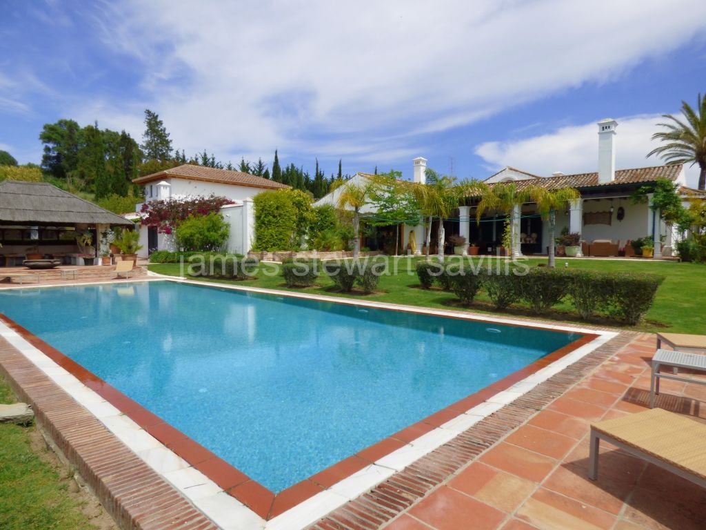 San Martin del Tesorillo, Outstanding country house in 19ha of land 20mins from Sotogrande