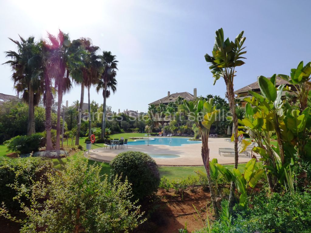 Sotogrande, Very nice ground floor apartment in Valgrande