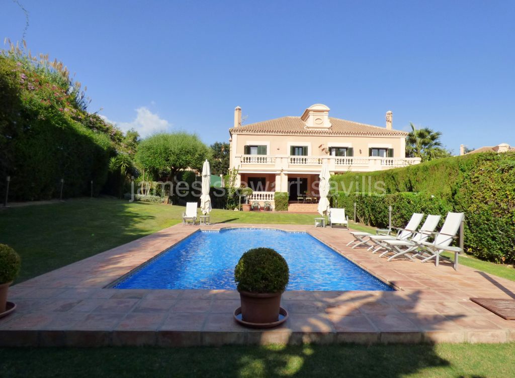 Sotogrande, Beautifully presented semi detached house in Sotogolf, Sotogrande Alto