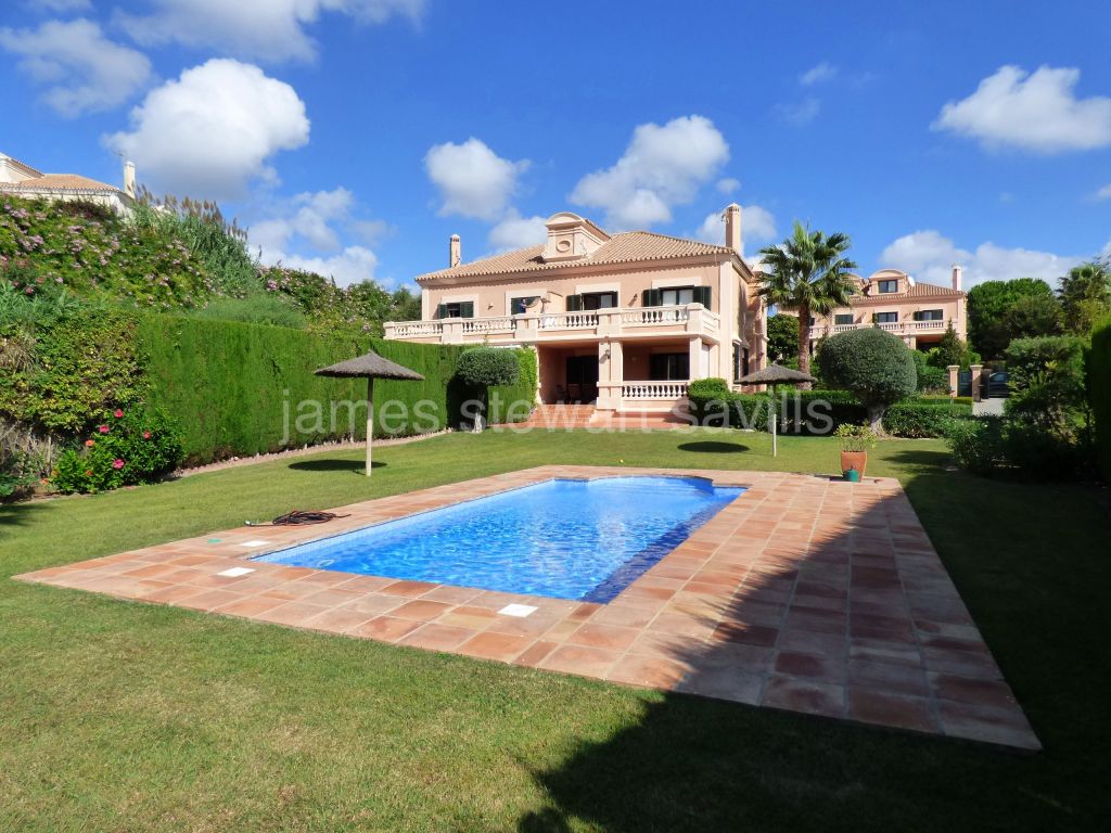 Sotogrande, Extremely nice semi-detached house in Sotogolf, Sotogrande Alto