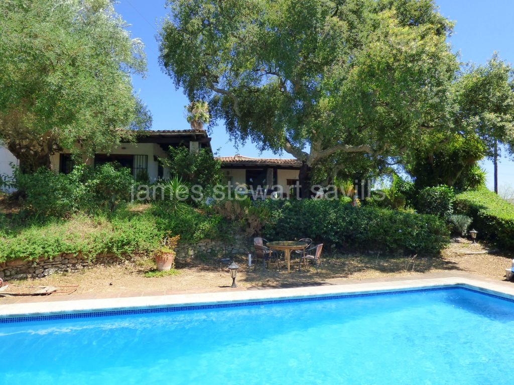 San Martin del Tesorillo, Extremely nice rural hideway with great polo and country views 15 mins from Sotogrande