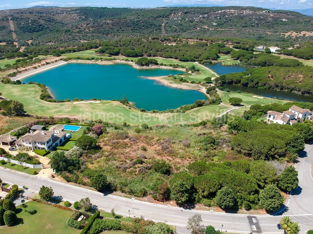 Sotogrande, A wonderful large plot of 7,946m2 in the Almenara area of Sotogrande Alto