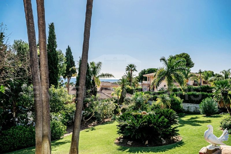 Земельный участок in Los Monteros