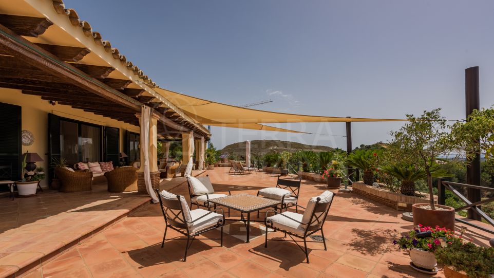 Absolutely stunning front line golf traditional property for sale in Marbella Club Golf Resort