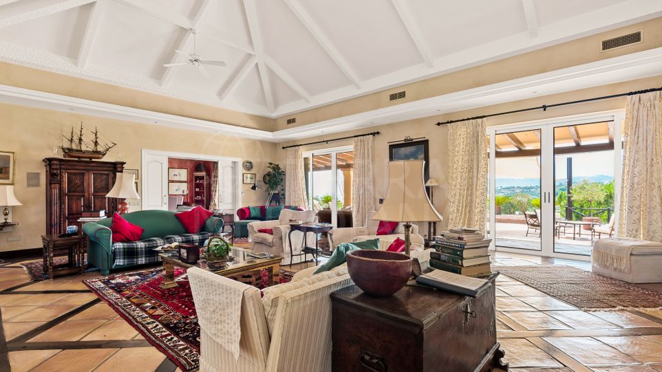 Absolutely stunning front line golf traditional property for sale in Marbella Club Golf Resort