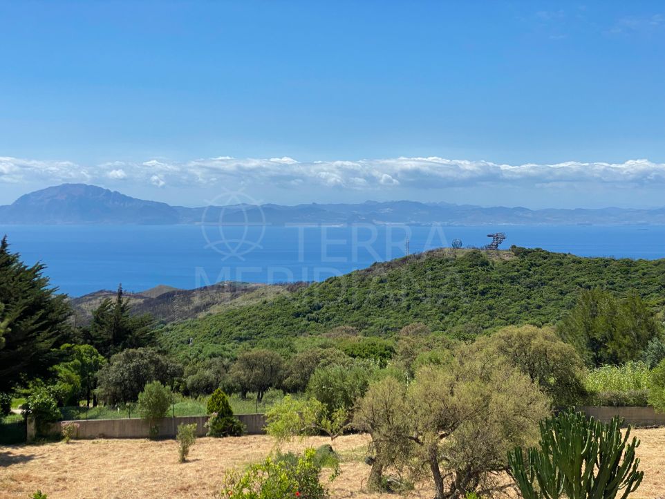 Preciosa villa de 6 dormitorios con impresionantes vistas a las rectas en venta en El Cuartón, Tarifa