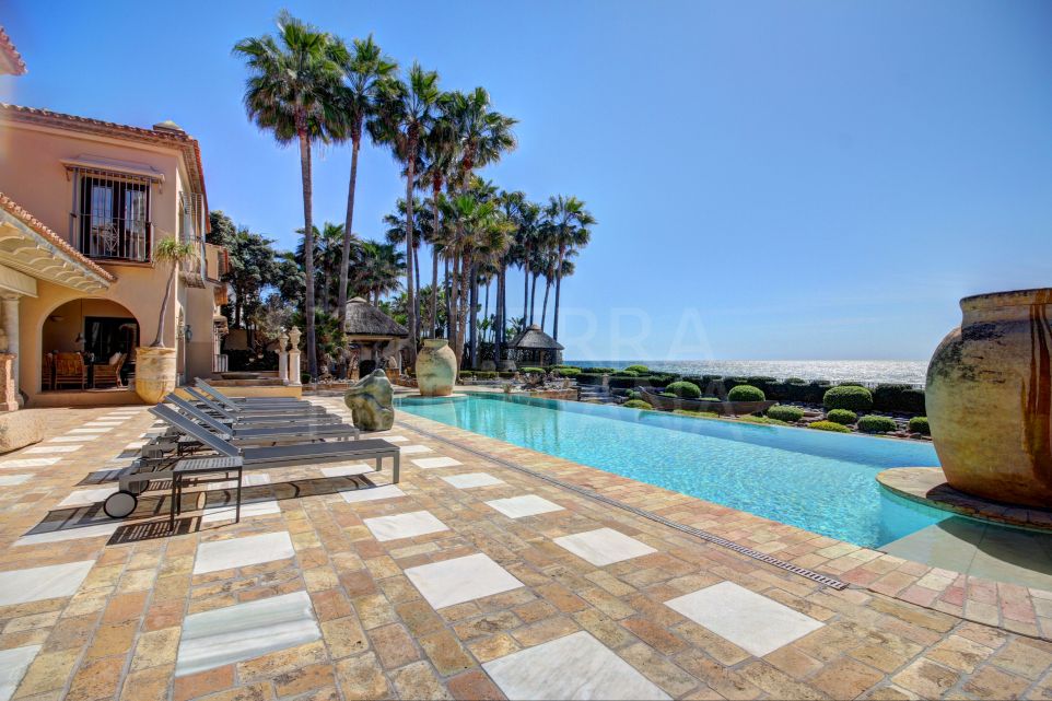 Stunning front line villa for sale in Los Monteros, Marbella