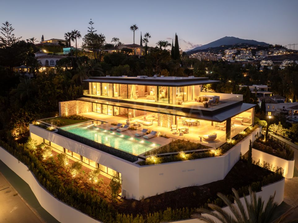 Stunning brand new 8 bedroom luxury villa with sea views for sale in Benahavis