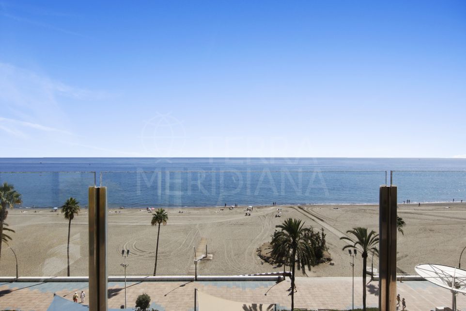 3 bedrooms Spacious Duplex Penthouse with Panoramic Sea Views in Estepona Centre