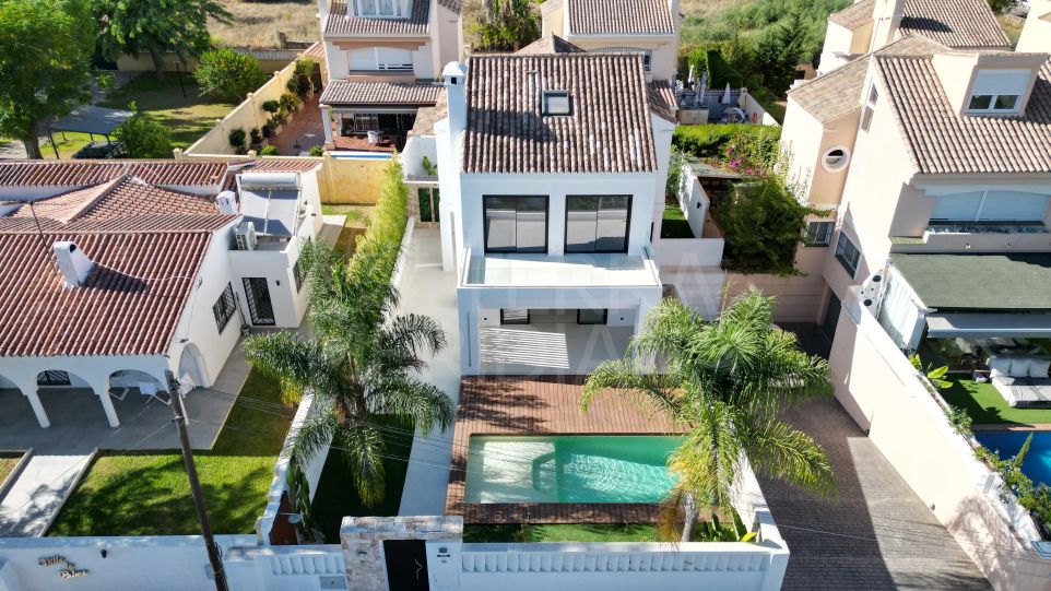 Modern Renovated Villa in Sun Beach, New Golden Mile