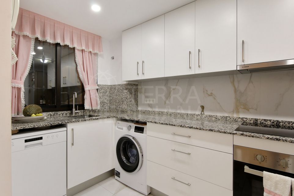 Appartement de 2 chambres avec vue sur la mer à vendre à Terrazas del Sol, Estepona New Golden Mile