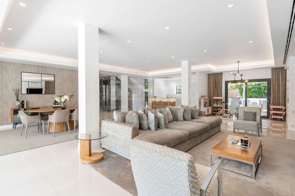Modern Family Villa in Prestigious La Quinta, Benahavís