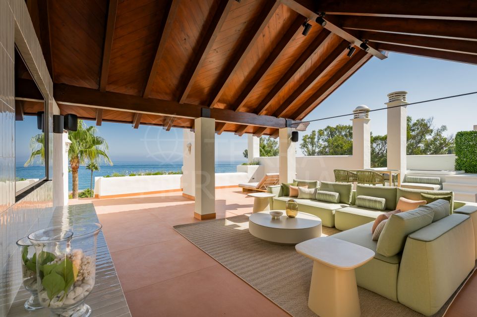 Penthouse exceptionnel en bord de mer à Bahía del Velerín