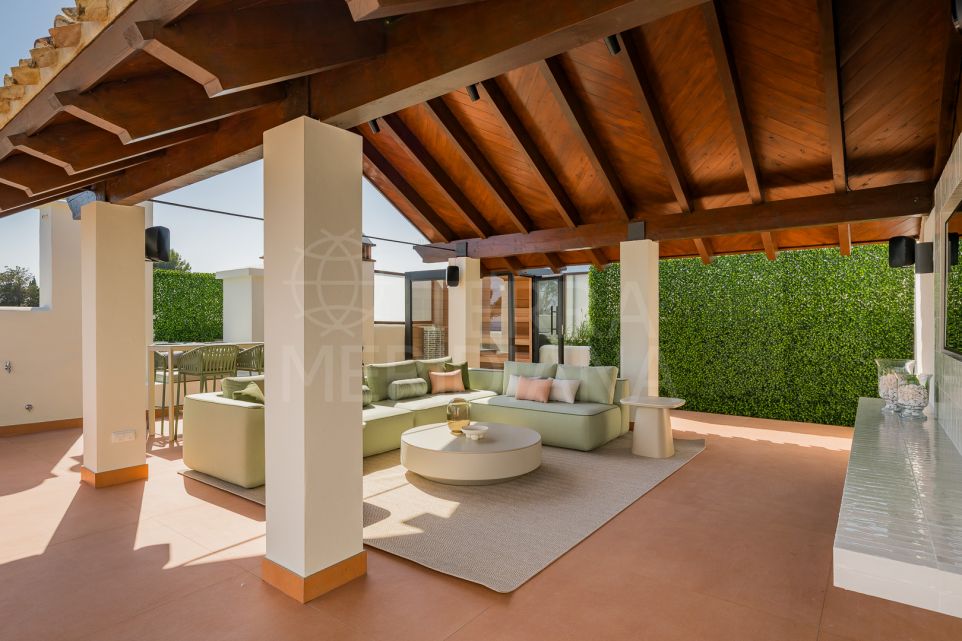 Penthouse exceptionnel en bord de mer à Bahía del Velerín