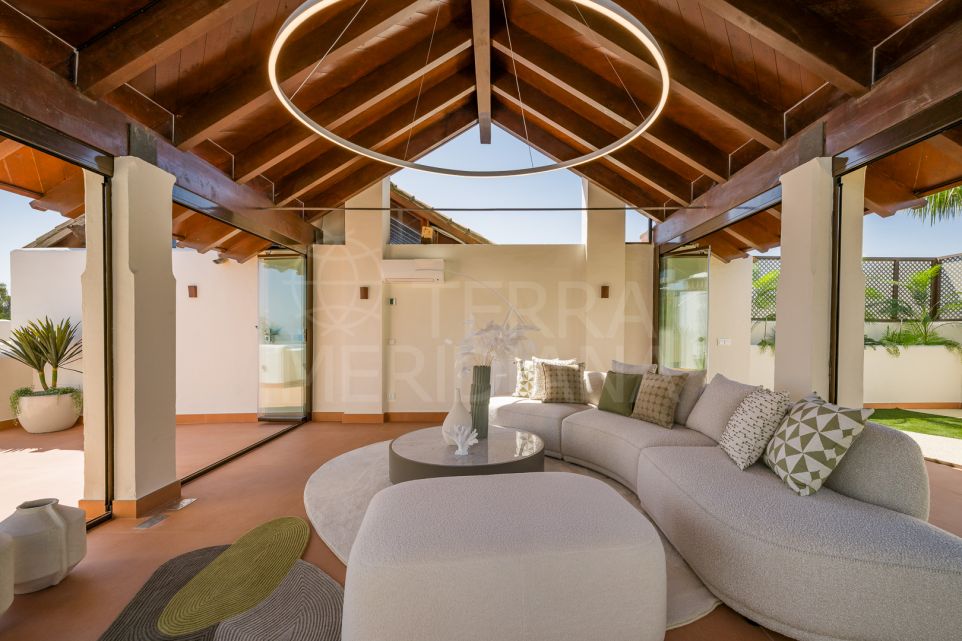 Penthouse en bord de mer – L’incarnation du luxe côtier