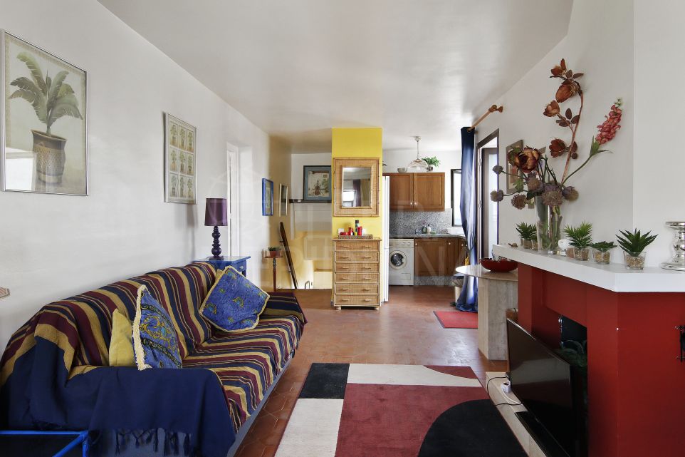 Encantador apartamento de un dormitorio con terraza en la azotea y vistas al mar en Villacana