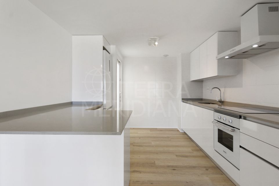 Appartement neuf de 3 chambres avec vue sur la mer à vendre à La Campana, Marbella