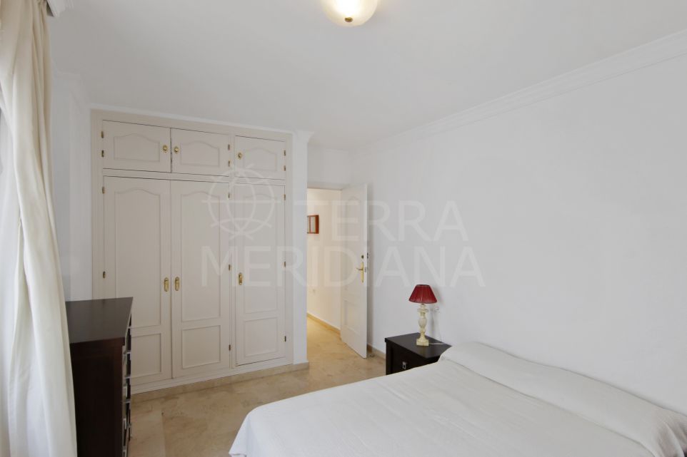 2 bedroom apartment for sale in Estepona Center
