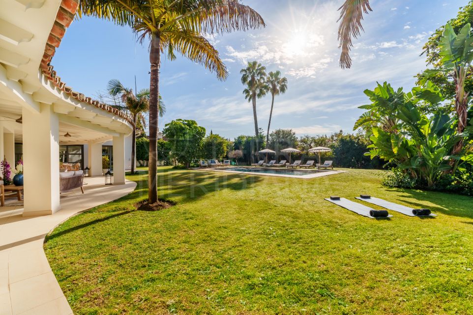 Bungalow de luxe exclusif au cœur de La Cerquilla, Nueva Andalucia