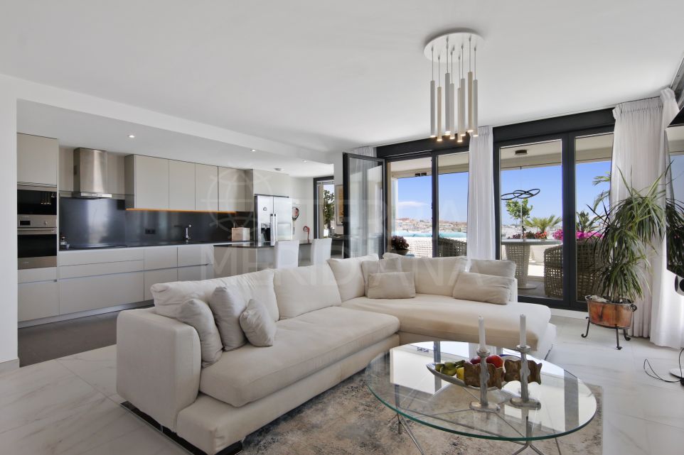 Spectacular 2 bedroom penthouse with superb sea views for sale in Estepona center
