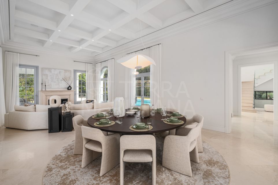 Villa moderne élégante de style français à La Cerquilla, Nueva Andalucía