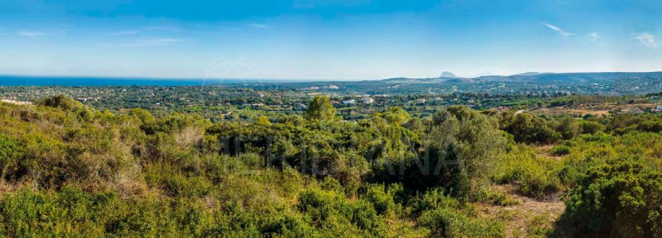 Terrain avec projet pour une somptueuse villa de luxe avec vue sur la mer à vendre à The Seven, Reserva de Sotogrande