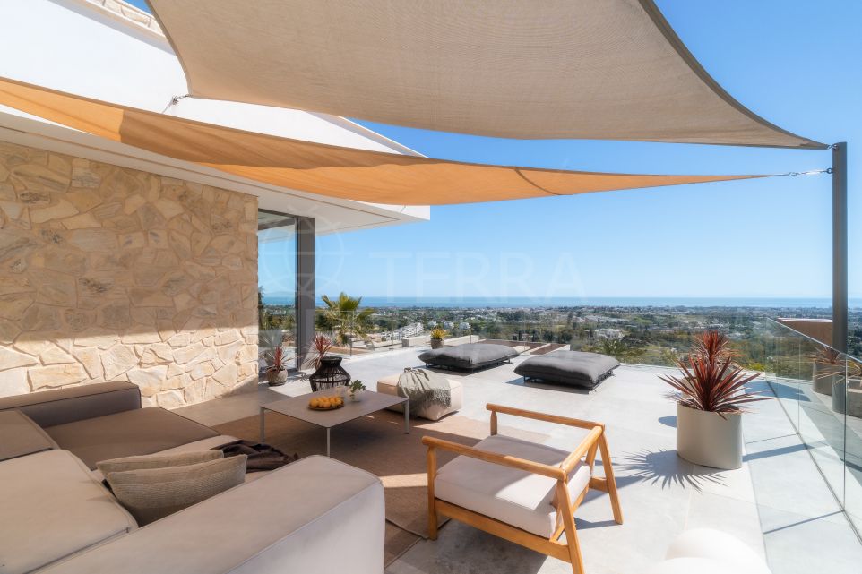 Unrivalled Luxury Villa with Panoramic Sea Views For Sale in El Herrojo Alto