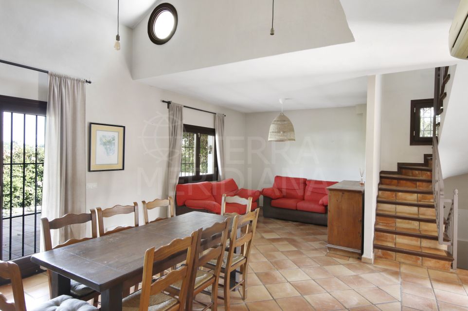 Charming 5 Bedroom Andalusian Villa with Endless Possibilities in Guadalobon