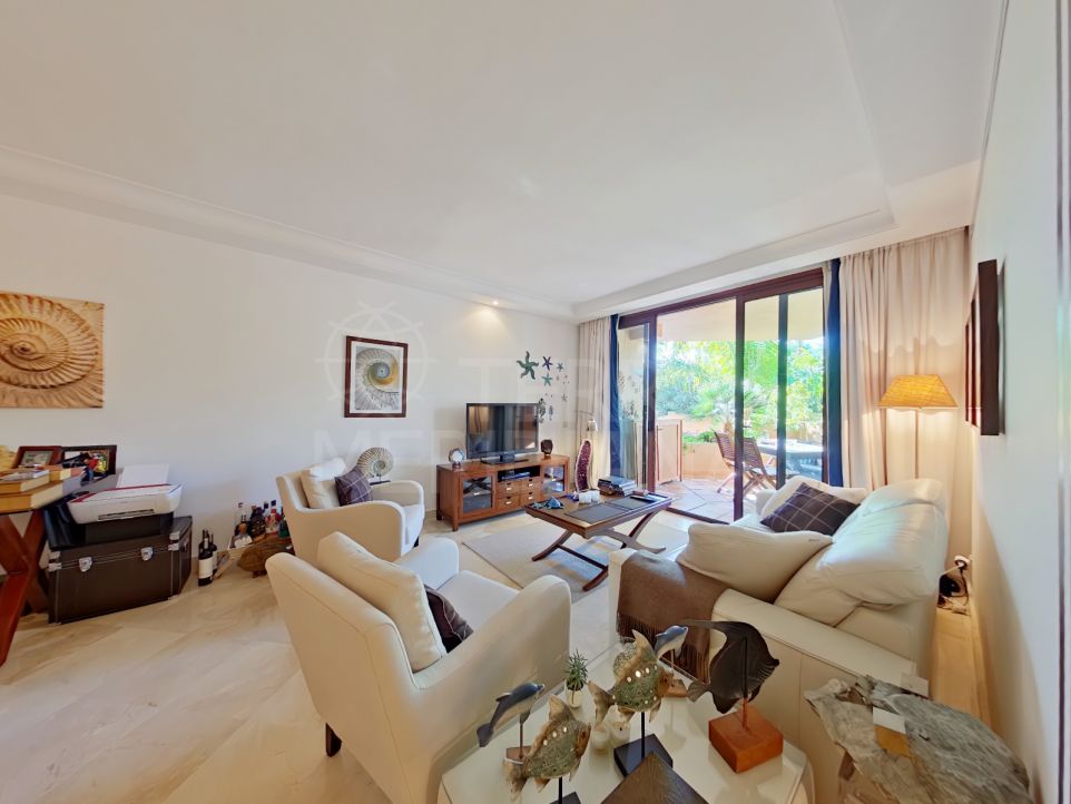 Studio à vendre dans l'hôtel 5 étoiles Kempinski en bord de mer à Estepona