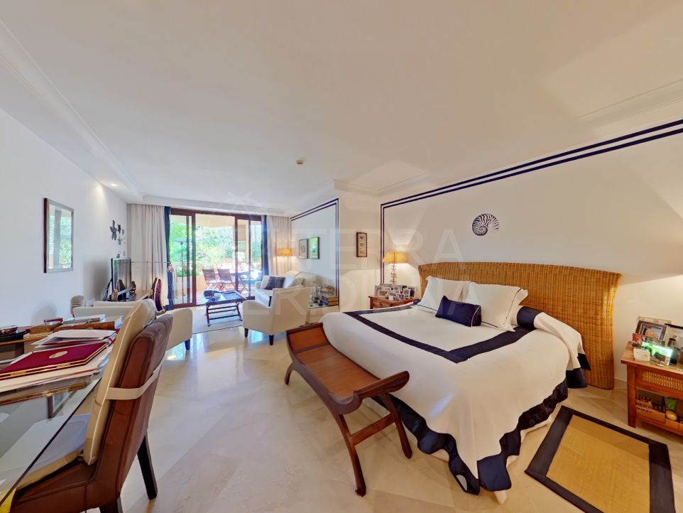 Studio à vendre dans l'hôtel 5 étoiles Kempinski en bord de mer à Estepona