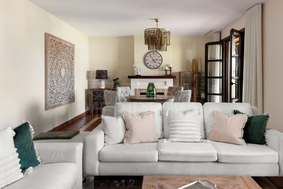 Beautiful new villa with luxury touches throughout for sale in Los Cortijos de la Reserva, Sotogrande