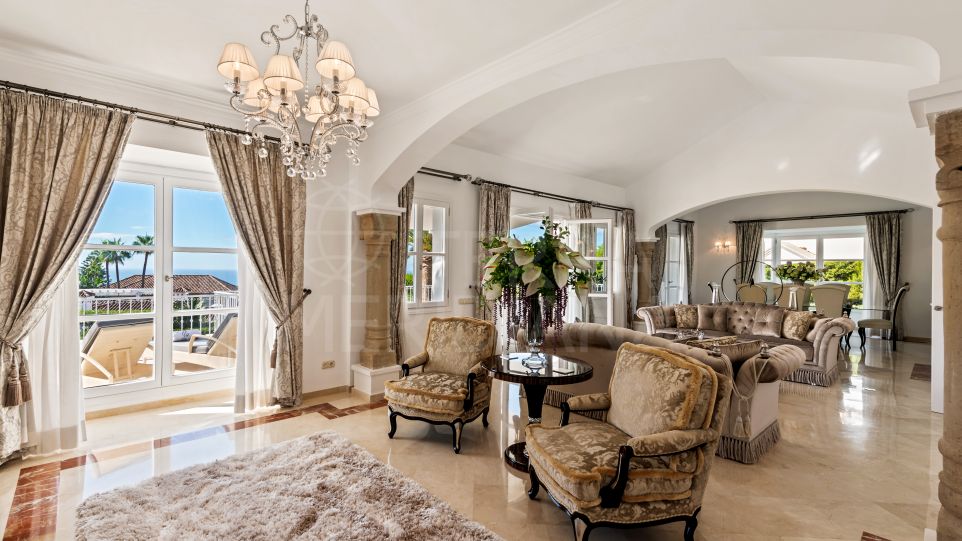 Casa Adina - Incroyable villa conçue par César de Leyva à vendre à Sierra Blanca, Marbella, avec d'excellentes vues sur la mer