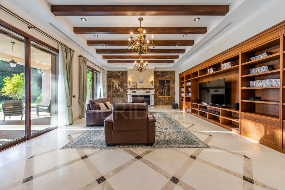 Grand villa of unrivalled elegance and splendour for sale in Guadalmina Baja, San Pedro de Alcantara