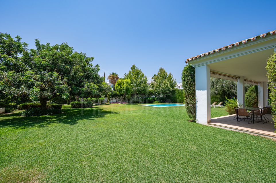 Villa de luxe à vendre à Altos de Puente Romano, Marbella