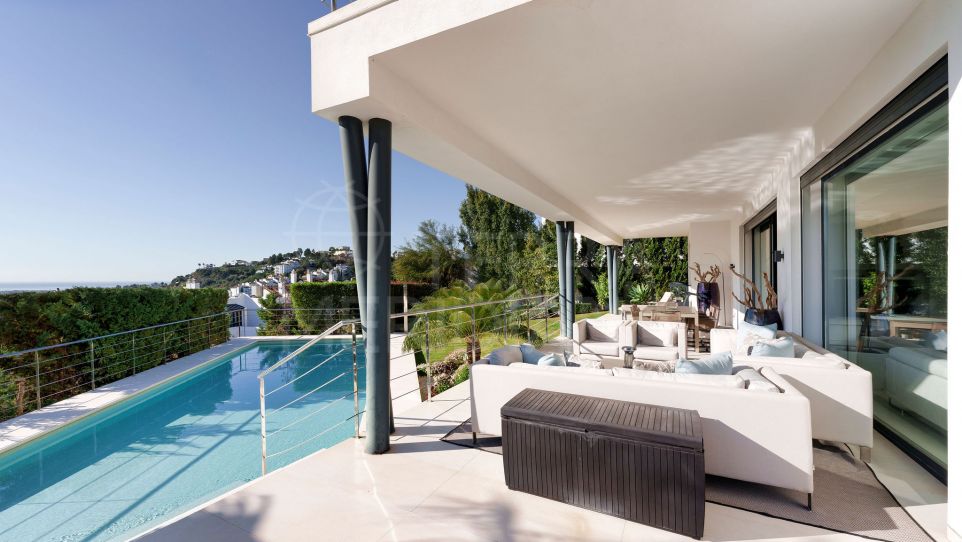 Elegante Villa de Diseño con Impresionantes Vistas en Venta en Lomas de La Quinta, Benahavís