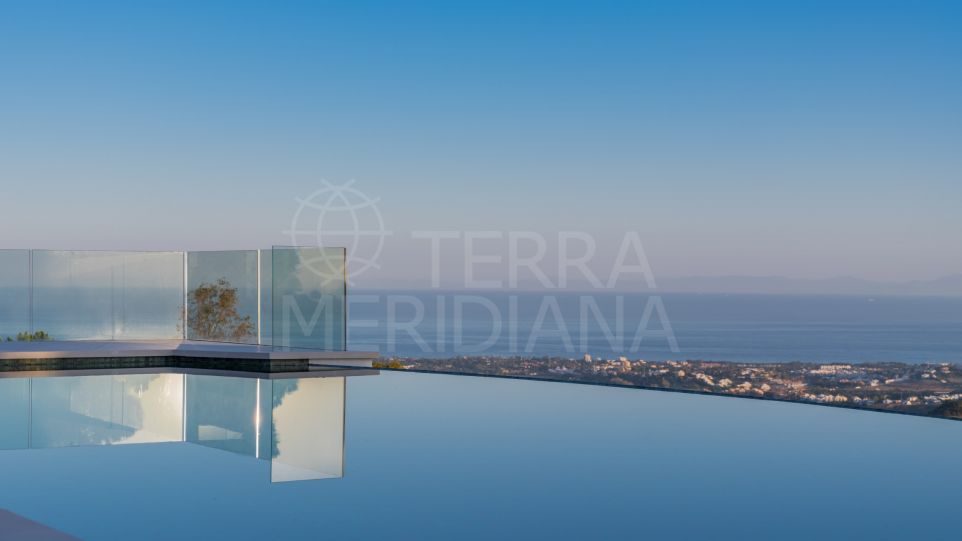 Casa Magda: Un Oasis moderne raffiné à vendre à La Zagaleta, Benahavis