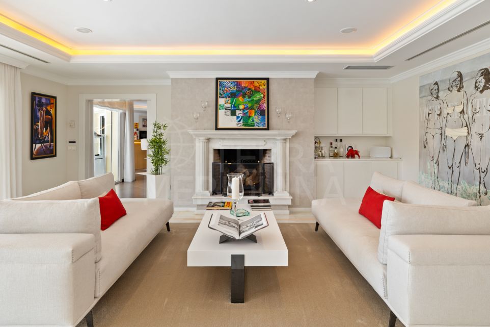 Élégance andalouse moderne : villa de luxe à vendre à La Cerquilla, Nueva Andalucia, Marbella