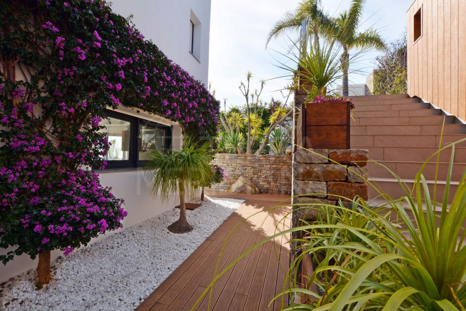 La Paloma 48 : Villa de luxe exclusive avec vues panoramiques sur la Costa del Sol